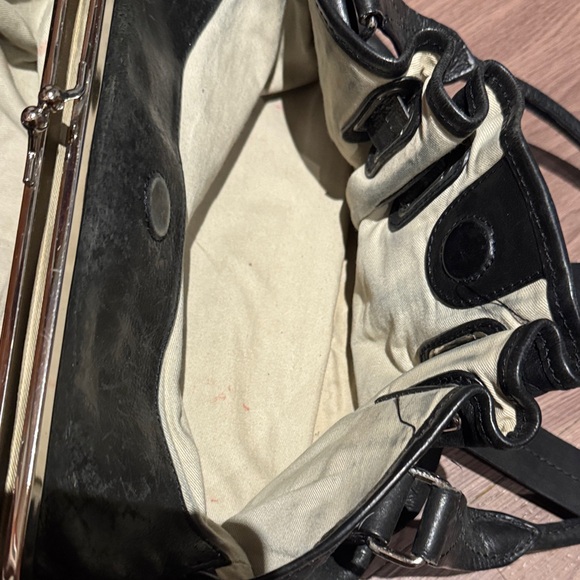 DKNY Elegant Black Leather Handbag/shoulder bag - Picture 9 of 15